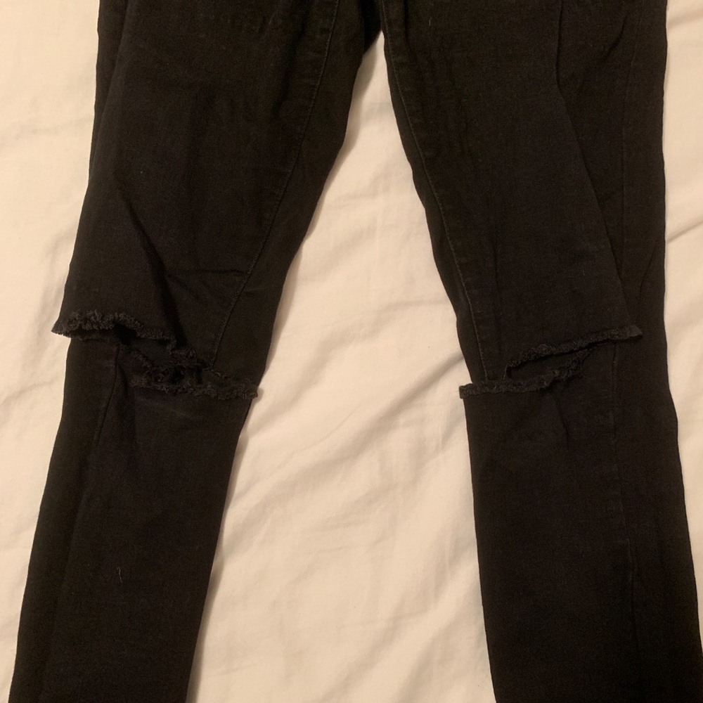 Harper heritage black ripped jeans